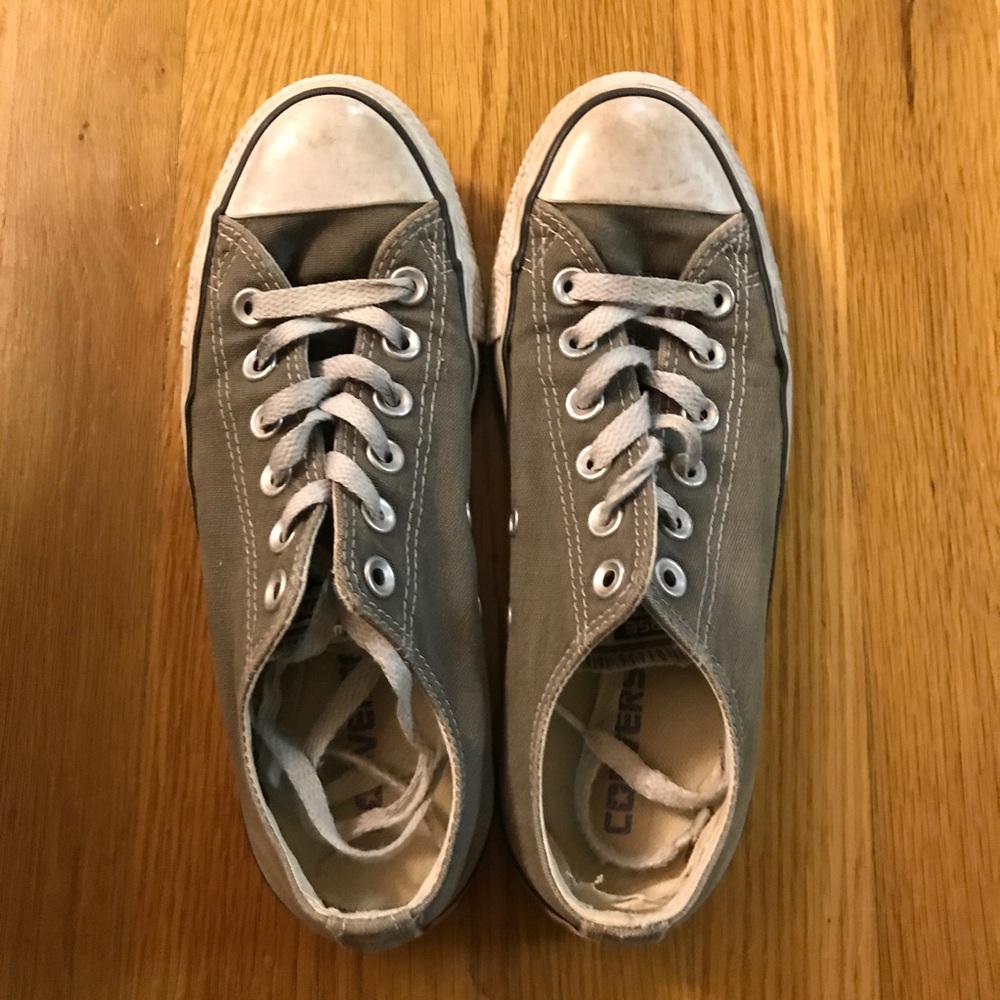 Women's Gray Low Top Converse